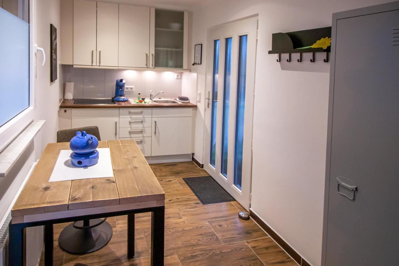 Das Posthaus - Kutsche Apartment Greetsiel Ngoại thất bức ảnh
